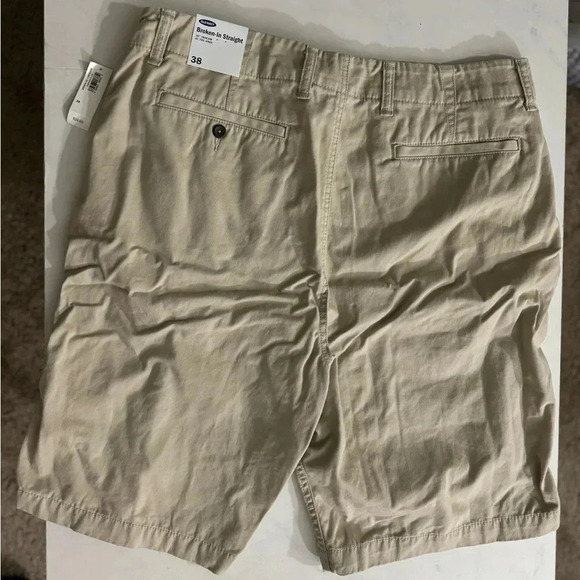 Old Navy Broken In Straight Khaki Shorts 10" Inseam at Knee Mens Size 38 - Picture 7 of 7